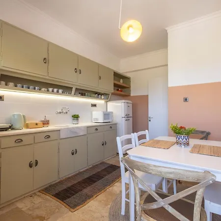 Stay Nafplio アパート